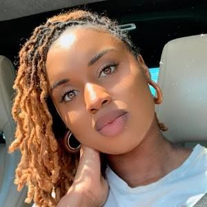 Meet your Posher, Jazmin